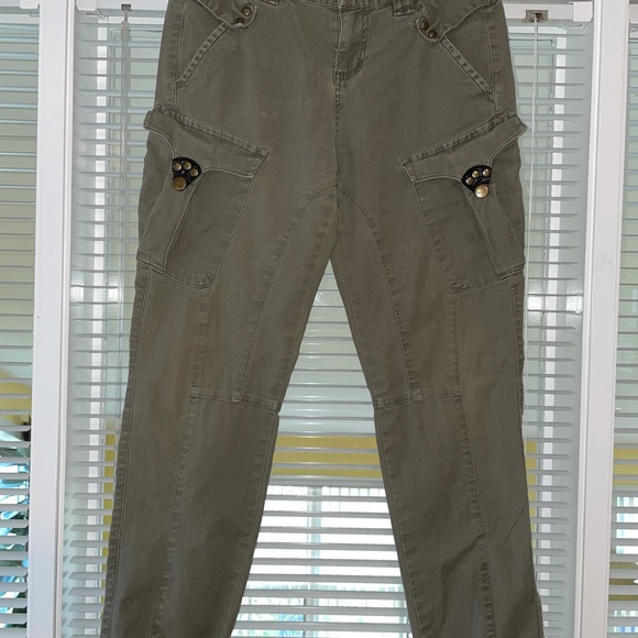 Cargo Pants - Picture 2 of 7